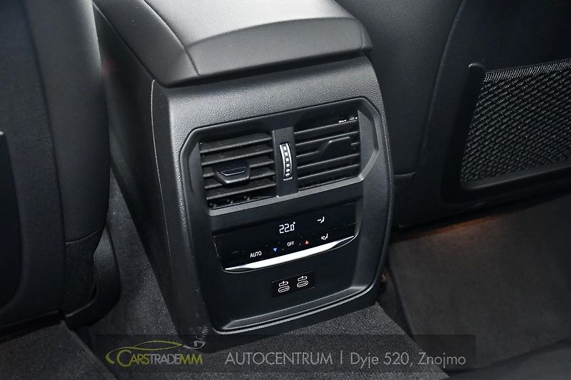 BMW Řada 4 420xD M-SPORT ČR 1.M HUD TAŽNÉ - fotka 24 z 52