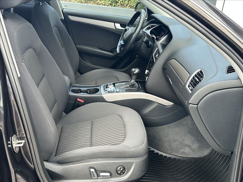 Audi A4 3,0 TDI 204PS  Ambiente A/T - fotka 15 z 53