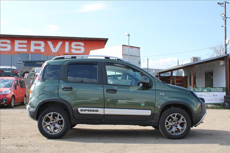 Fiat Panda 1,3 D  CROSS, VELKÝ SERVIS - fotka 4 z 24