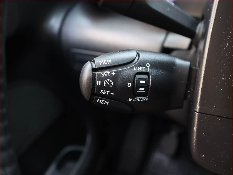 Citroën C3 Aircross (2024) Feel 1.2 PureTech, Serv.kniha - fotka 16 z 20