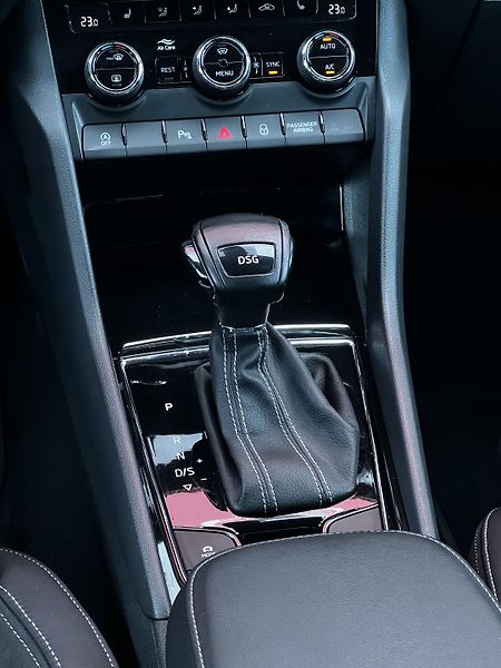 Škoda Kodiaq 2.0TDI DSG 110KW Sportline DPH - fotka 14 z 25