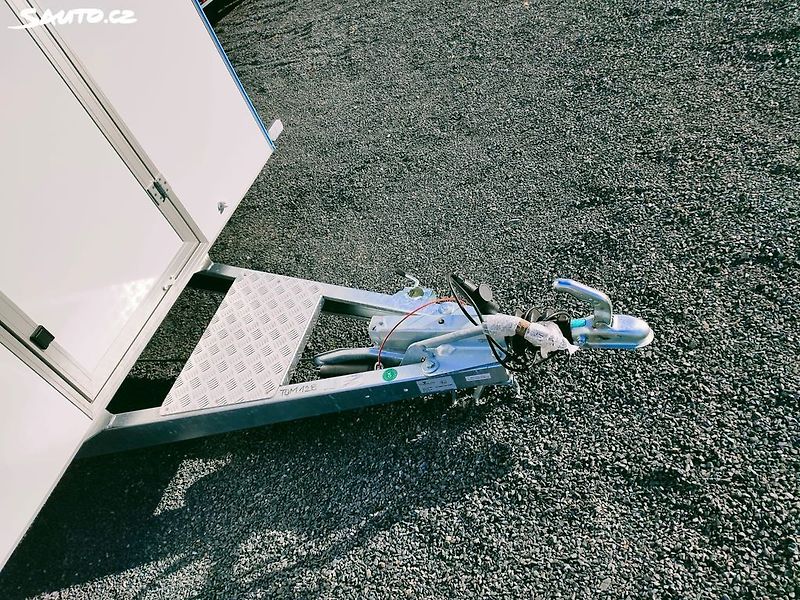 Tanatech (2025) Přívěs gastrostánek  - fotka 12 z 12