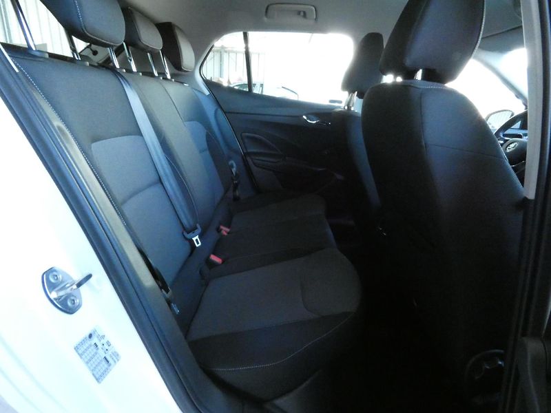 Škoda Fabia IV AmbitionPlus 1.0 TSI /70kW - fotka 26 z 29