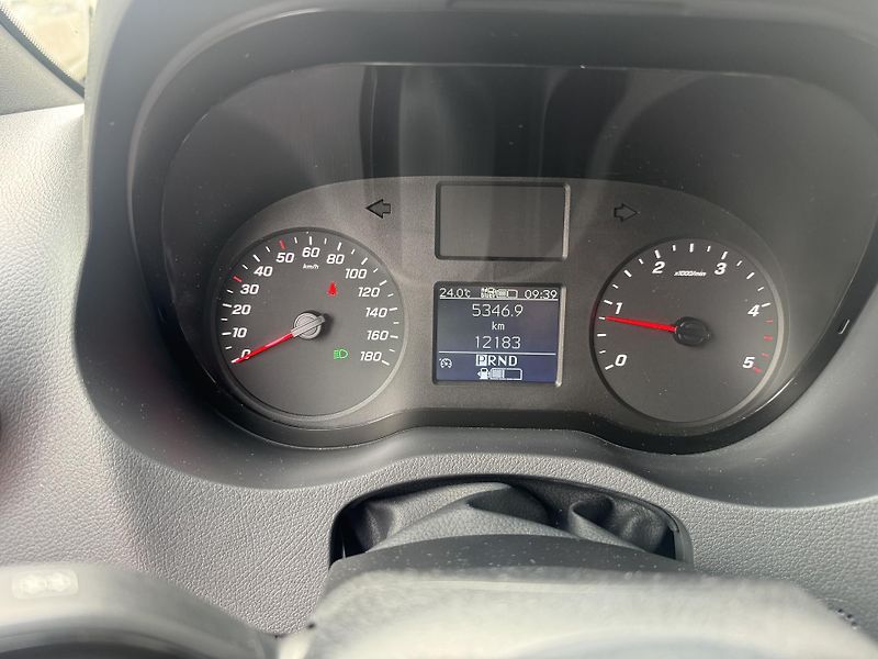 Mercedes-Benz Sprinter (2024) 317CDi Hydr.Čelo - fotka 14 z 21