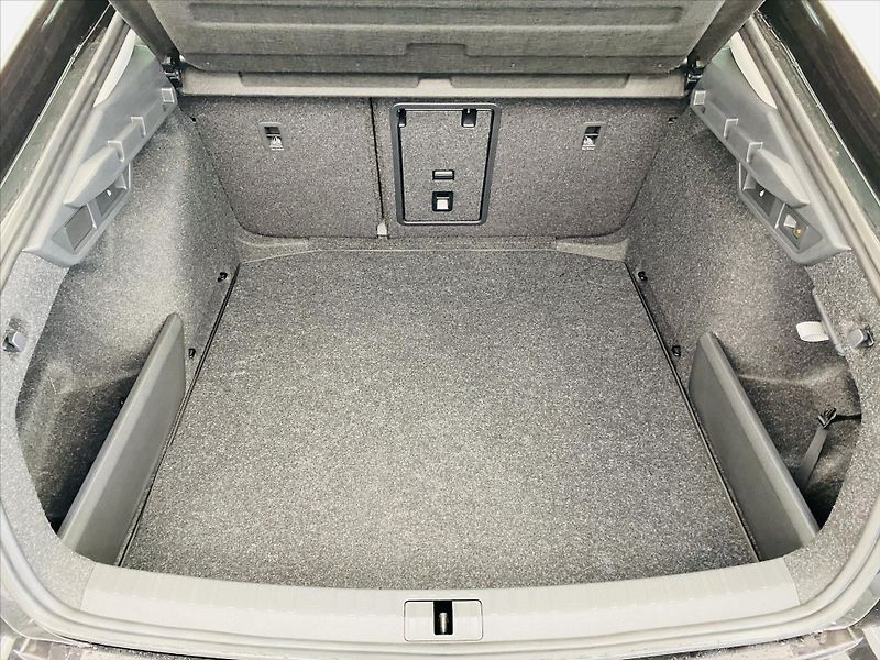 Škoda Octavia 2,0 TDI 110kW DSG Exclusive Se - fotka 28 z 29