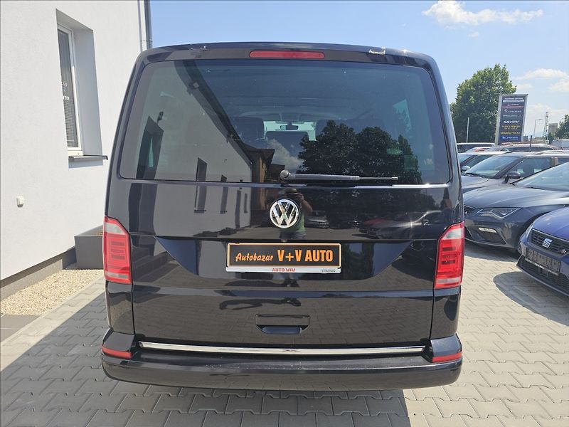 Volkswagen Multivan 2,0TDi 110KW 4X4 Highline - fotka 7 z 39