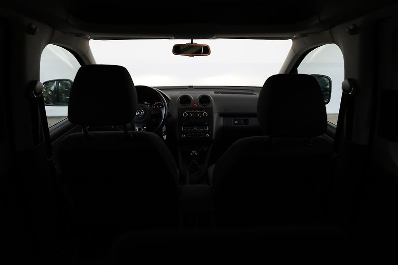 Volkswagen Caddy - fotka 20 z 22
