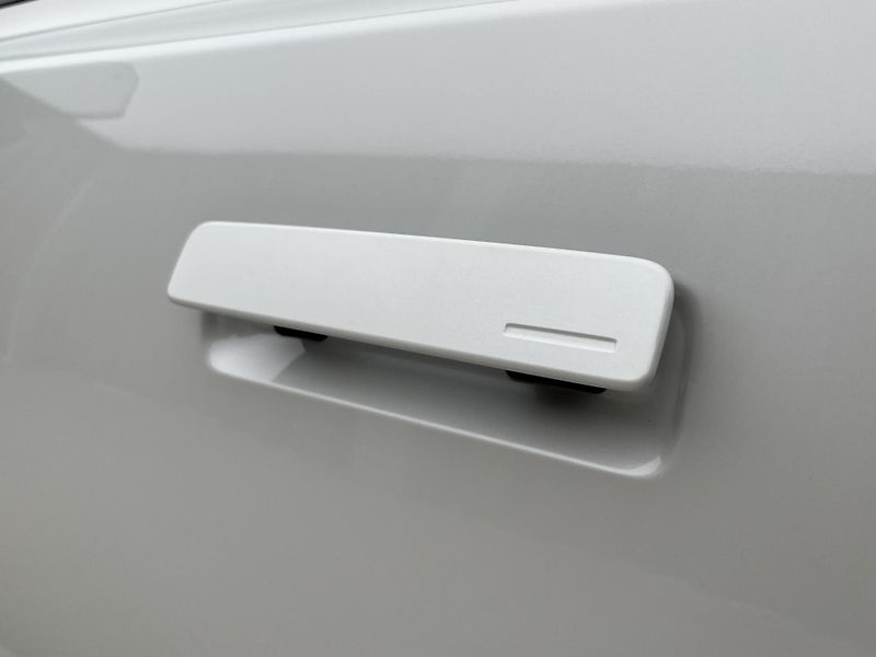 Volvo EX90 (2026) PURE ELECTRIC TWIN ULTRA  - fotka 17 z 50