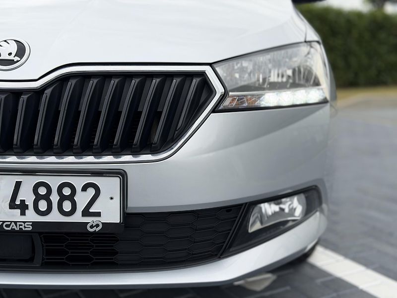 Škoda Fabia (2022) 1.0 Tsi 70 kw - fotka 8 z 22