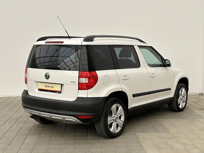 Škoda Yeti 2.0 TDI Experience - fotka 2 z 28