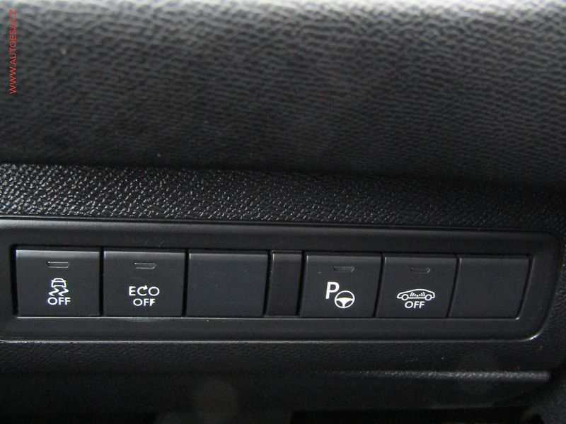 Peugeot 308 (2015) 2.0HDi GT, ČR, AT - fotka 20 z 21