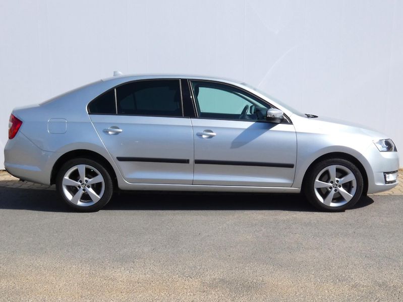 Škoda Rapid Ambition 1,2 TSI 81KW - fotka 3 z 30