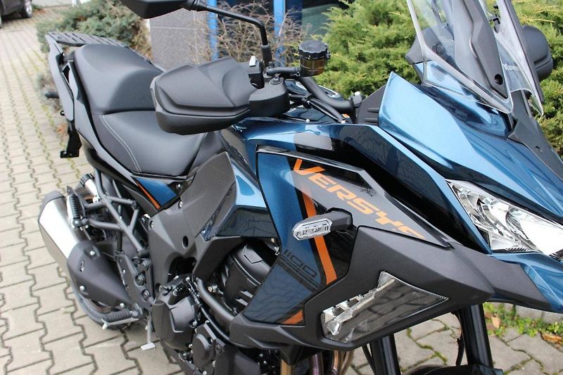 Kawasaki (2026) Versys 1100  S 2026  skladem - fotka 2 z 8