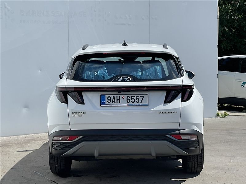 Hyundai Tucson 1,6 T-GDI Comfort PDC+AutoAC - fotka 22 z 22