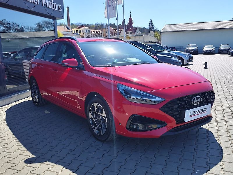 Hyundai i30 1.0 T-GDi/74kW Style DCT MHEV - fotka 3 z 36