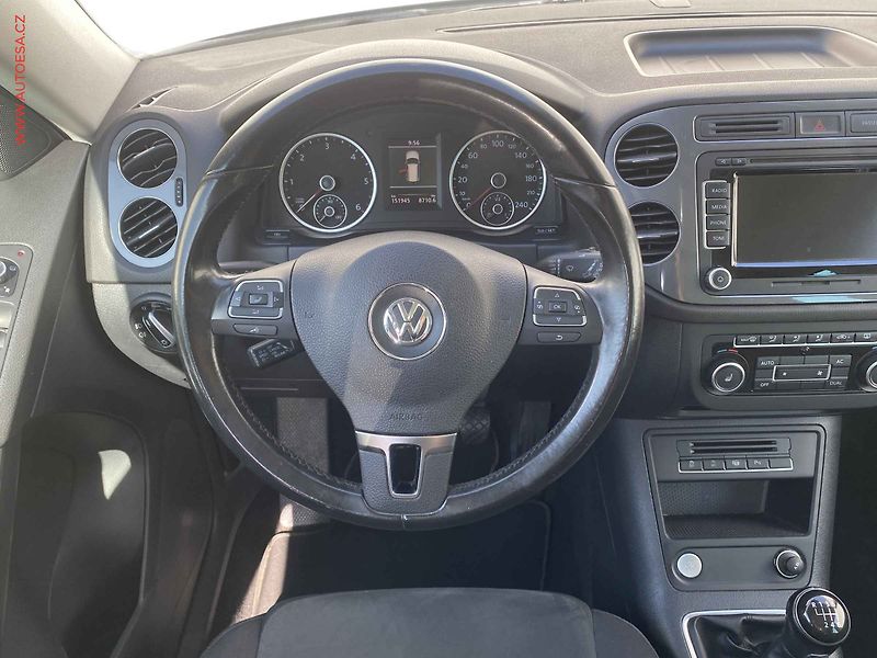 Volkswagen Tiguan (2012) 2.0 TDi, Bixen, TZ, navi - fotka 11 z 18