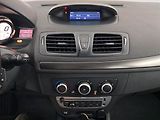 Renault Mégane (2014) Confort 1.6 16V, ČR,1.maj - náhled 12