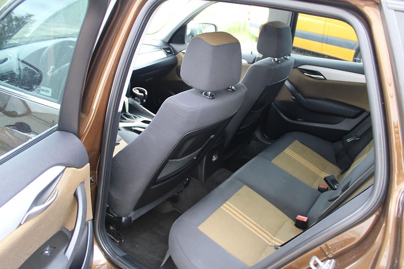 BMW X1 xDrive 23D Automat+klima  - fotka 9 z 20