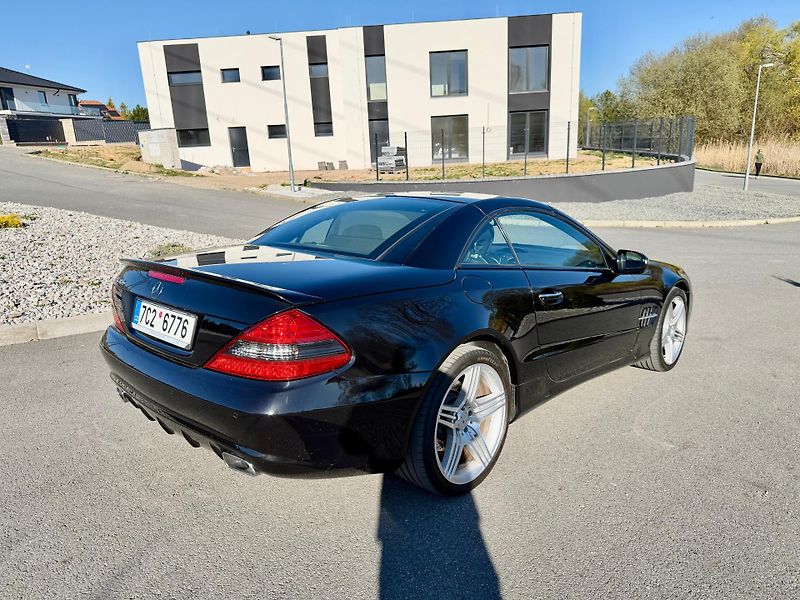 Mercedes-Benz SL (2009) 350, Euro 4, Kabrio - fotka 4 z 22