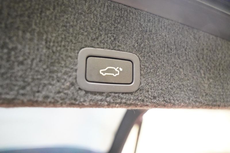 Volvo XC60 - fotka 29 z 29