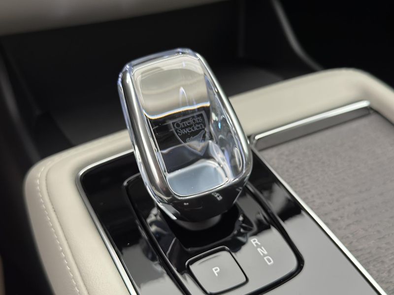 Volvo XC90 (2026) B5 AWD AUT BRIGHT PLUS 7míst - fotka 32 z 32