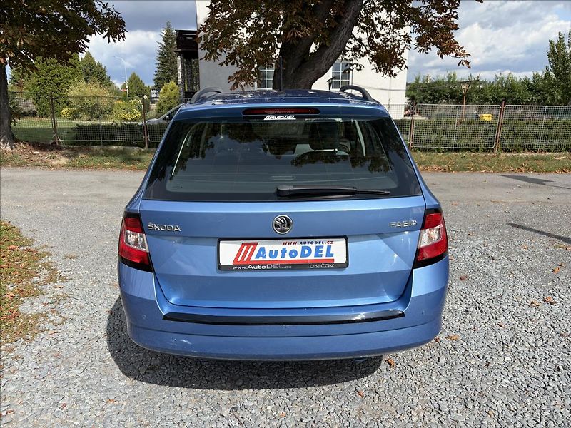 Škoda Fabia 1,2 TSi  Serviska,Senzory,AC - fotka 5 z 42