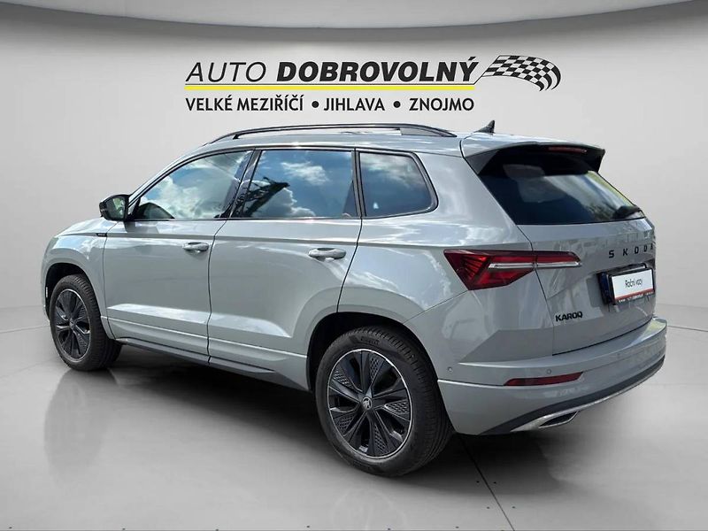 Škoda Karoq Sportline 2,0TDI 110kW DSG 4x4 - fotka 4 z 24