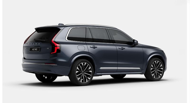 Volvo XC90 (2026) B5 AWD BRIGHT PLUS - fotka 4 z 14
