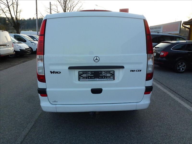 Mercedes-Benz Vito 2,2 113CDI  KAWA 5 míst - fotka 8 z 46