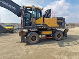 Volvo (2021) EW240E wheeled excavator - náhled 3