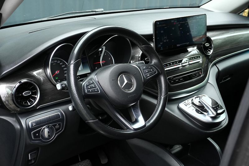 Mercedes-Benz Třídy V V250d XL 4Matic, ČR, 8 míst - fotka 9 z 32