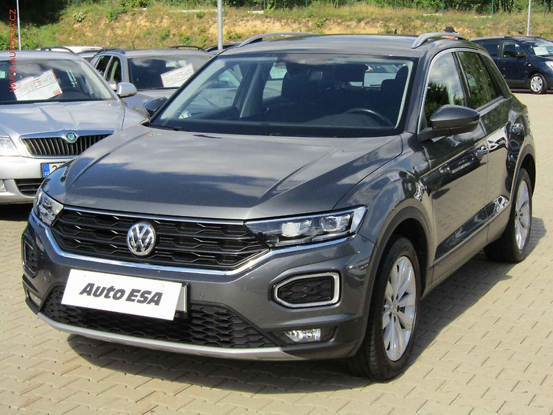 Volkswagen T-Roc (2019) 2.0TDi 4x4, 1.maj,ČR, AC - fotka 3 z 21