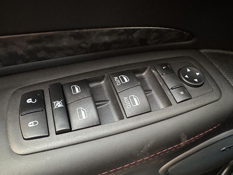 Dodge Durango 5,7 HEMI R/T PREMIUM LPG PRINS - fotka 21 z 47