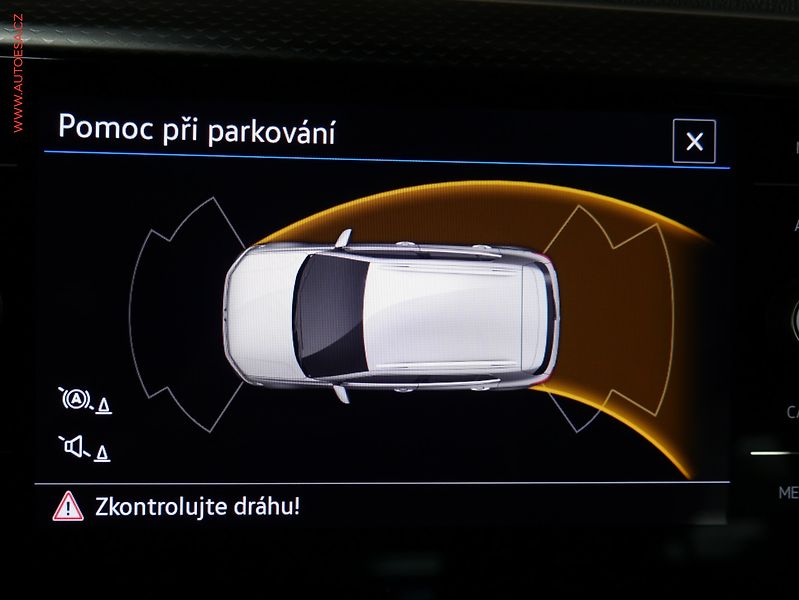 Volkswagen T-Cross (2023) 1.0 TSi, 2.maj,ČR, Life, DSG - fotka 21 z 21