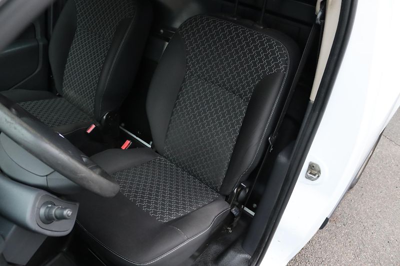 Renault Kangoo 1.5DCI 55kW ČR DPH - fotka 23 z 40