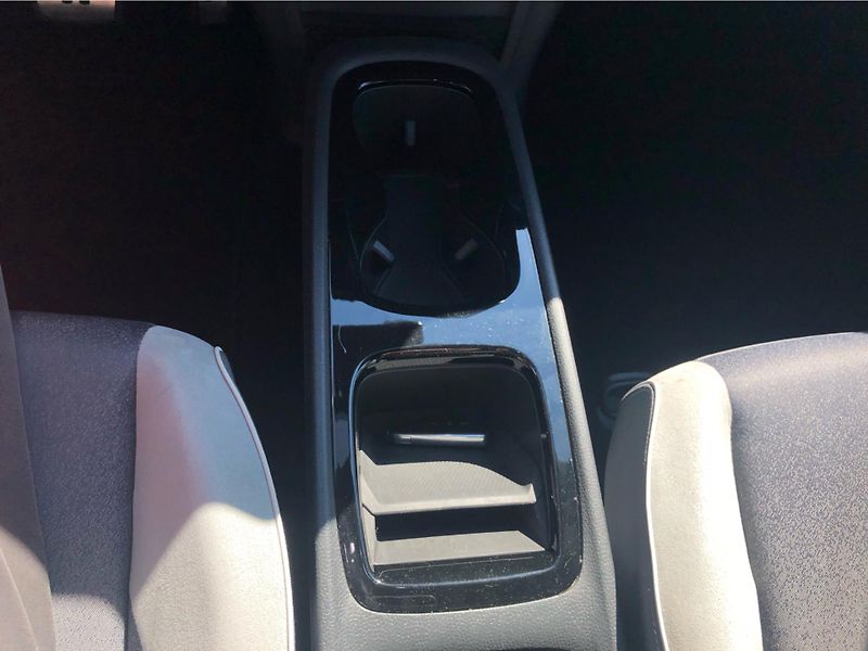 Volkswagen ID.3 Pro 150kW 58kWh SoH: 87 % - fotka 21 z 27