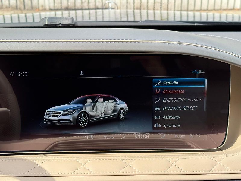 Mercedes-Benz Třídy S S560-4M-DESIGNO-LCD-R20-ČR - fotka 29 z 39