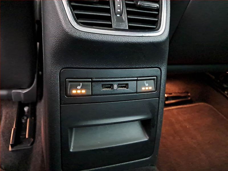 Škoda Octavia (2017) 2.0 TDI, Automat, Kůže, Navi - fotka 20 z 20