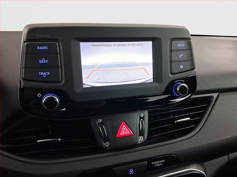 Hyundai i30 (2018) 1.0 T-GDI, Serv.kniha - fotka 21 z 21