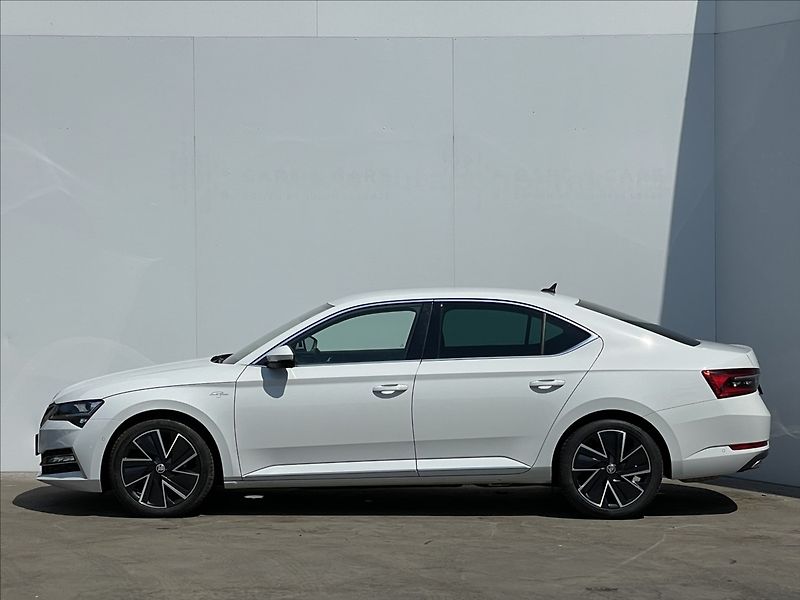 Škoda Superb 2,0 DSG 4x4 L&K LEDmatrix+360° - fotka 2 z 25