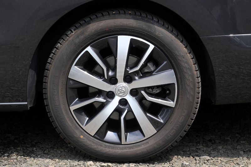 Toyota ProAce Verso 2.0d 130 kW, L2, VIP, Tažné - fotka 5 z 44