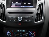 Ford Focus 1.5 TDCI 88kW Aut. Klima Navi - náhled 20