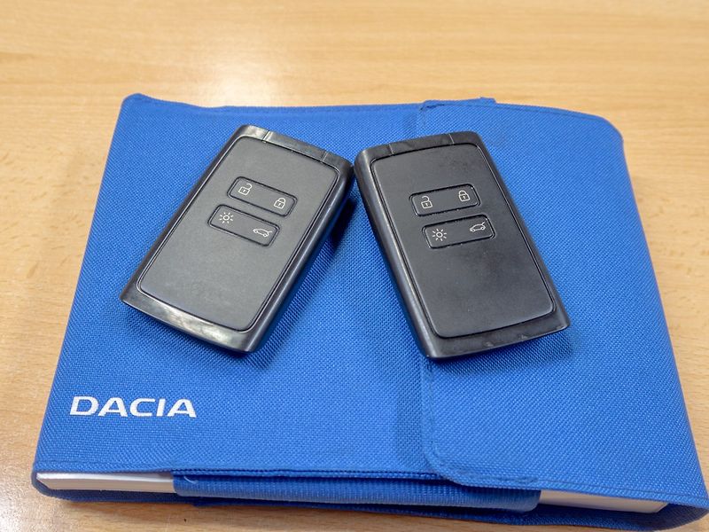 Dacia Duster (2020) 10/20 1.3T 96KW – NAVIGACE - fotka 51 z 51