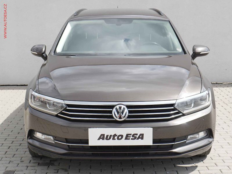 Volkswagen Passat (2017) 1.4 TSi, Comfortline, DSG - fotka 2 z 20