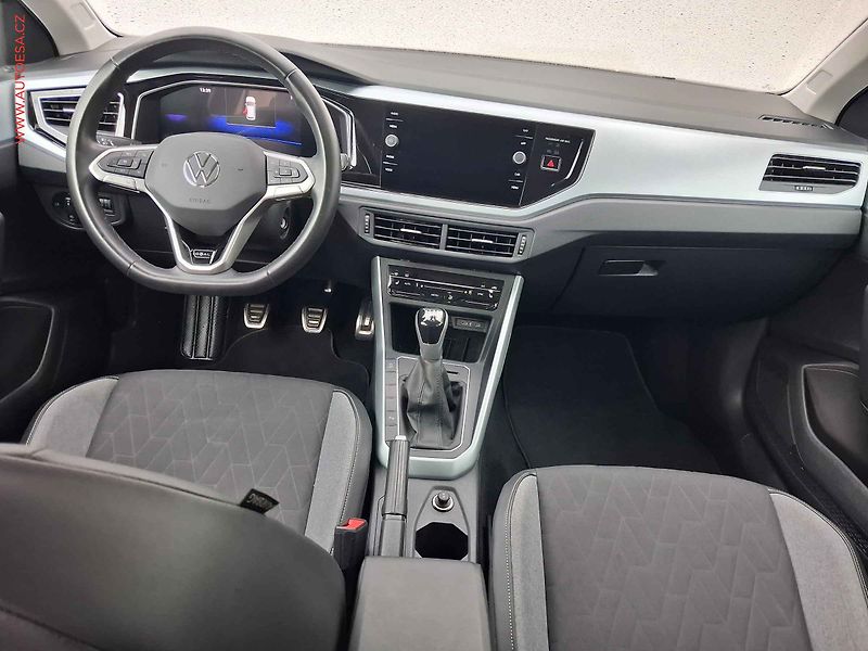 Volkswagen Taigo (2025) 1.0 TSi, Goal - fotka 8 z 18