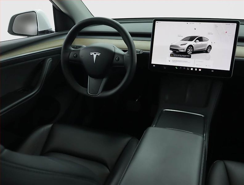 Tesla Model Y (2022) Long Range AWD 79kWh, SoH 89% - fotka 7 z 21