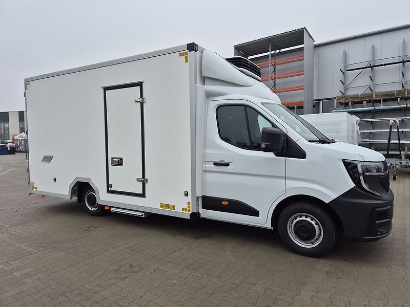 Renault Master (2026) 170k, Platforma, Chladící - fotka 7 z 11
