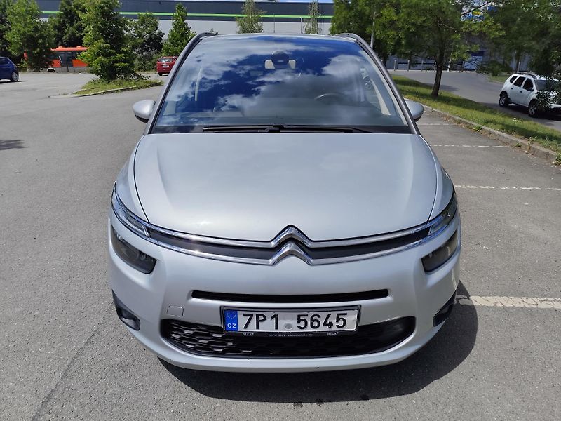 Citroën Grand C4 Picasso (2014) - fotka 4 z 34