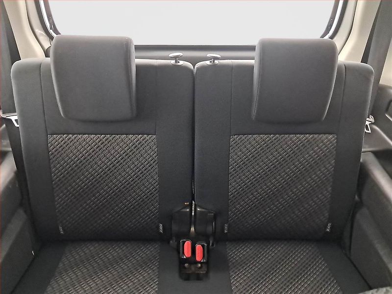 Suzuki Jimny (2015) 1.3 16V, 4X4, ČR,1.maj - fotka 10 z 14