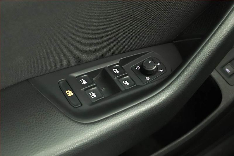 Volkswagen Passat (2019) Comfortline 1.6 TDI, Automat - fotka 15 z 15